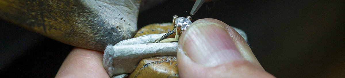 custom jewelry design bench jeweler